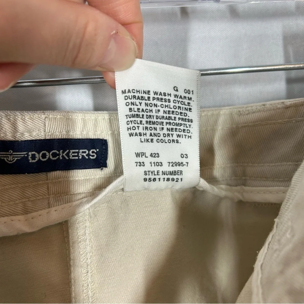 Dockers | 100% Cotton Mini Skirt Khaki Light Cream Y2K Preppy Women’s Size 8